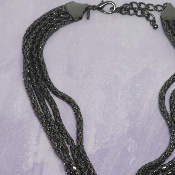 Express Signed Gunmetal Chain Mesh Knot Runway Statement Necklace - Picture 5 of 9